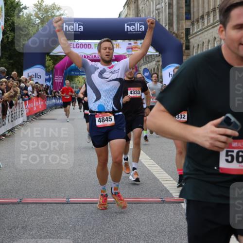 06.09.2026 - CURREX Alsterlauf Strokosch-Dieckow http://msf.ph/oto/10130858 06.09.2026 09:51:55 Ziel 2002, 2719, 3041, 3202, 4200, 4332, 4333, 4667, 4742, 4845, 5621, 5882, 6023 meine-sportfotos.de