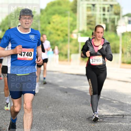 06.09.2026 - CURREX Alsterlauf Dr. Thomas Lammeyer http://msf.ph/oto/10130892 06.09.2026 09:53:37 Laufen 4740, 3795 meine-sportfotos.de