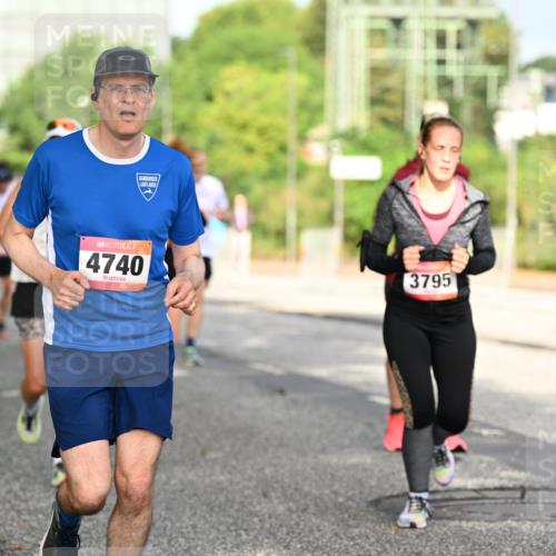 06.09.2026 - CURREX Alsterlauf Dr. Thomas Lammeyer http://msf.ph/oto/10130895 06.09.2026 09:53:37 Laufen 4740, 3795 meine-sportfotos.de
