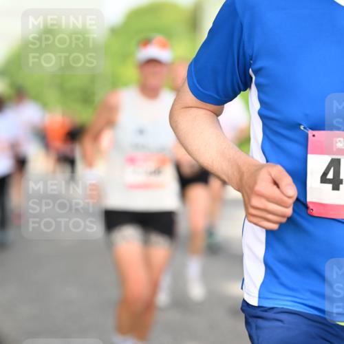 06.09.2026 - CURREX Alsterlauf Dr. Thomas Lammeyer http://msf.ph/oto/10130914 06.09.2026 09:53:39 Laufen 4740 meine-sportfotos.de