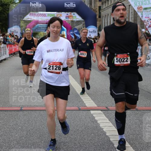06.09.2026 - CURREX Alsterlauf Strokosch-Dieckow http://msf.ph/oto/10130919 06.09.2026 10:05:00 Ziel 2095, 2343, 2512, 2709, 3317, 3412, 3452, 3793, 3853, 3854, 3968, 4549, 4593, 4892, 5022, 5329, 5765, 6179, 6282, 8242, 8298 meine-sportfotos.de