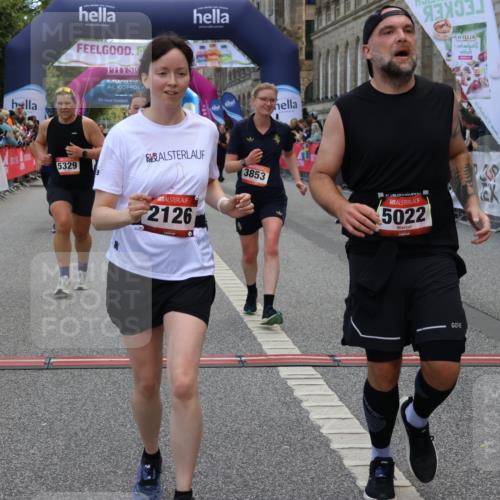 06.09.2026 - CURREX Alsterlauf Strokosch-Dieckow http://msf.ph/oto/10130940 06.09.2026 10:05:00 Ziel 2095, 2343, 2512, 2709, 3317, 3412, 3452, 3793, 3853, 3854, 3968, 4549, 4593, 4892, 5022, 5329, 5765, 6179, 6282, 8242, 8298 meine-sportfotos.de