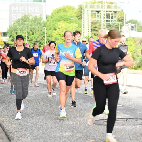 06.09.2026 - CURREX Alsterlauf Dr. Thomas Lammeyer http://msf.ph/oto/10130964 06.09.2026 09:53:47 Laufen 5775, 22, 3236, 6071, 2557, 6396, 870, 6119 meine-sportfotos.de
