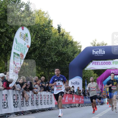 06.09.2026 - CURREX Alsterlauf Yannick Fuchs http://msf.ph/oto/10130989 06.09.2026 09:38:55 Ziel 2371, 2784, 5333, 5469, 5692, 5971, 6284, 6370, 8010, 8199 meine-sportfotos.de
