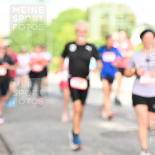 06.09.2026 - CURREX Alsterlauf Dr. Thomas Lammeyer http://msf.ph/oto/10130999 06.09.2026 09:53:50 Laufen  meine-sportfotos.de