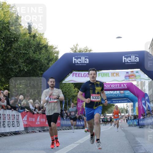 06.09.2026 - CURREX Alsterlauf Yannick Fuchs http://msf.ph/oto/10131026 06.09.2026 09:38:56 Ziel 2371, 2784, 5333, 5692, 5971, 6284, 6370, 8010, 8199 meine-sportfotos.de