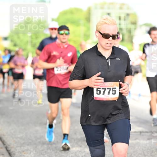 06.09.2026 - CURREX Alsterlauf Dr. Thomas Lammeyer http://msf.ph/oto/10131030 06.09.2026 09:53:53 Laufen 2289, 5775 meine-sportfotos.de