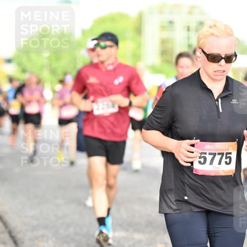 06.09.2026 - CURREX Alsterlauf Dr. Thomas Lammeyer http://msf.ph/oto/10131034 06.09.2026 09:53:53 Laufen 5775 meine-sportfotos.de