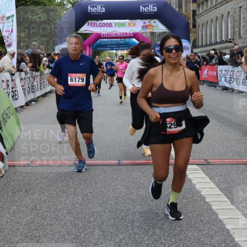06.09.2026 - CURREX Alsterlauf Strokosch-Dieckow http://msf.ph/oto/10131050 06.09.2026 10:05:03 Ziel 2343, 2512, 2709, 3317, 3412, 3452, 3793, 3853, 3854, 3968, 4549, 5022, 5329, 5765, 6179, 6209, 6251, 6253, 6282, 8064, 8099, 8298 meine-sportfotos.de