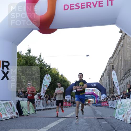 06.09.2026 - CURREX Alsterlauf Yannick Fuchs http://msf.ph/oto/10131051 06.09.2026 09:38:57 Ziel 2371, 2379, 2784, 5333, 5692, 5830, 5971, 6284, 6370, 8199 meine-sportfotos.de