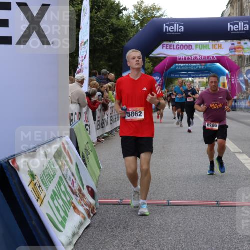 06.09.2026 - CURREX Alsterlauf Strokosch-Dieckow http://msf.ph/oto/10131052 06.09.2026 09:52:02 Ziel 2002, 2719, 3975, 4250, 4332, 4333, 4742, 5321, 5862, 5881, 5882, 6092, 6206, 8280 meine-sportfotos.de