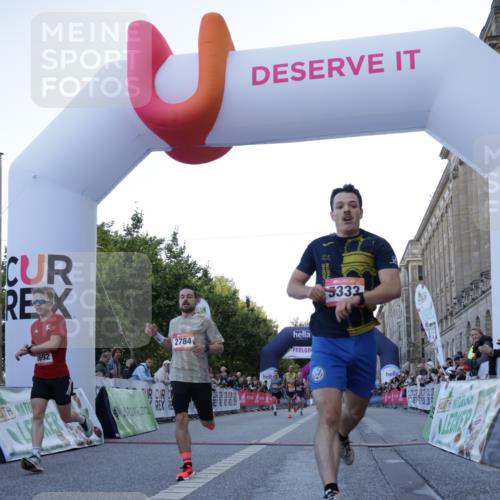 06.09.2026 - CURREX Alsterlauf Yannick Fuchs http://msf.ph/oto/10131082 06.09.2026 09:38:58 Ziel 2371, 2379, 2784, 4164, 5333, 5692, 5830, 5971, 6284, 6370, 8199 meine-sportfotos.de