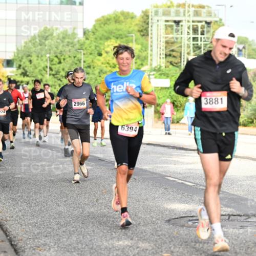 06.09.2026 - CURREX Alsterlauf Dr. Thomas Lammeyer http://msf.ph/oto/10131085 06.09.2026 09:53:59 Laufen 4224, 2966, 3881, 6394 meine-sportfotos.de