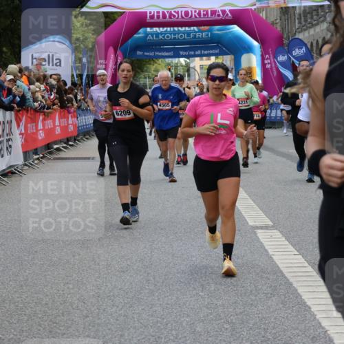 06.09.2026 - CURREX Alsterlauf Strokosch-Dieckow http://msf.ph/oto/10131090 06.09.2026 10:05:06 Ziel 2512, 2709, 3317, 3793, 3853, 3854, 3968, 4231, 4549, 4565, 5022, 5044, 5300, 5329, 5765, 6110, 6179, 6209, 6251, 6253, 8064, 8099, 8298 meine-sportfotos.de