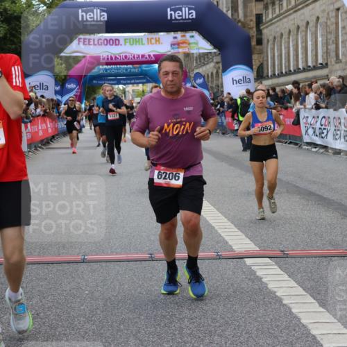 06.09.2026 - CURREX Alsterlauf Strokosch-Dieckow http://msf.ph/oto/10131096 06.09.2026 09:52:03 Ziel 2002, 2719, 3975, 4250, 4742, 5321, 5862, 5881, 6092, 6206, 8280 meine-sportfotos.de