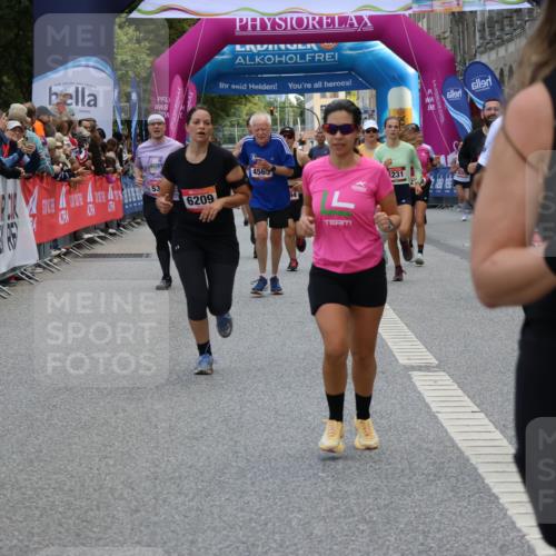 06.09.2026 - CURREX Alsterlauf Strokosch-Dieckow http://msf.ph/oto/10131117 06.09.2026 10:05:06 Ziel 2512, 2709, 3317, 3793, 3853, 3854, 3968, 4231, 4549, 4565, 5022, 5044, 5300, 5329, 5765, 6110, 6179, 6209, 6251, 6253, 8064, 8099, 8298 meine-sportfotos.de