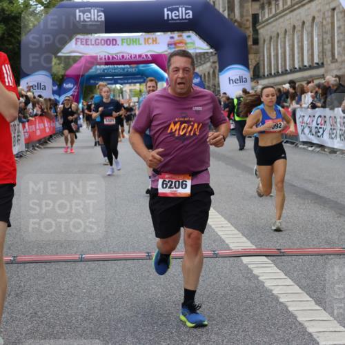 06.09.2026 - CURREX Alsterlauf Strokosch-Dieckow http://msf.ph/oto/10131123 06.09.2026 09:52:03 Ziel 2002, 2719, 3975, 4250, 4742, 5321, 5862, 5881, 6092, 6206, 8280 meine-sportfotos.de