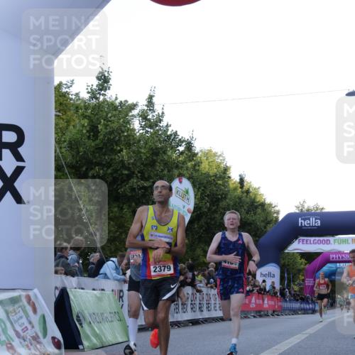 06.09.2026 - CURREX Alsterlauf Yannick Fuchs http://msf.ph/oto/10131149 06.09.2026 09:39:02 Ziel 2379, 2784, 4164, 4706, 5161, 5333, 5692, 5830, 6370 meine-sportfotos.de