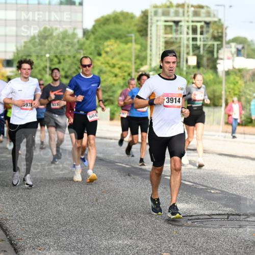 06.09.2026 - CURREX Alsterlauf Dr. Thomas Lammeyer http://msf.ph/oto/10131156 06.09.2026 09:54:09 Laufen 7700, 978, 604, 3914 meine-sportfotos.de