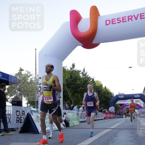 06.09.2026 - CURREX Alsterlauf Yannick Fuchs http://msf.ph/oto/10131170 06.09.2026 09:39:02 Ziel 2379, 2784, 4164, 4706, 5161, 5333, 5692, 5830, 6370 meine-sportfotos.de