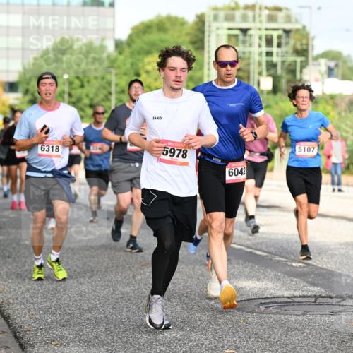 06.09.2026 - CURREX Alsterlauf Dr. Thomas Lammeyer http://msf.ph/oto/10131174 06.09.2026 09:54:10 Laufen 6318, 5978, 6042, 5107, 3514 meine-sportfotos.de