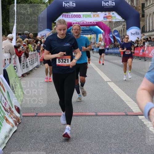 06.09.2026 - CURREX Alsterlauf Strokosch-Dieckow http://msf.ph/oto/10131193 06.09.2026 09:52:07 Ziel 2118, 2284, 3301, 3789, 3839, 3975, 4250, 4462, 4567, 5321, 5862, 5881, 6092, 6206, 8071, 8280 meine-sportfotos.de