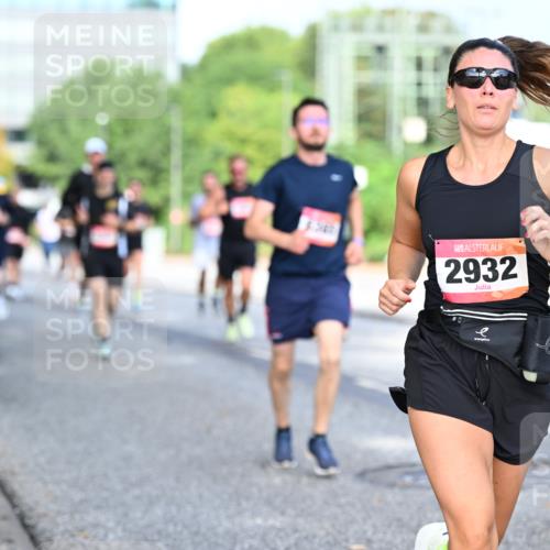 06.09.2026 - CURREX Alsterlauf Dr. Thomas Lammeyer http://msf.ph/oto/10131205 06.09.2026 09:54:20 Laufen 2932 meine-sportfotos.de