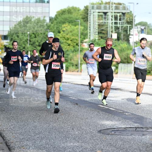 06.09.2026 - CURREX Alsterlauf Dr. Thomas Lammeyer http://msf.ph/oto/10131228 06.09.2026 09:54:22 Laufen 8308, 3369, 3442, 4682, 5215 meine-sportfotos.de