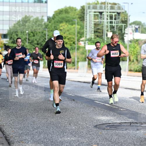 06.09.2026 - CURREX Alsterlauf Dr. Thomas Lammeyer http://msf.ph/oto/10131232 06.09.2026 09:54:22 Laufen 3300, 2308, 3369, 3442, 4682, 5215 meine-sportfotos.de