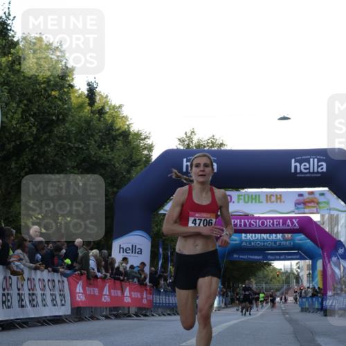 06.09.2026 - CURREX Alsterlauf Yannick Fuchs http://msf.ph/oto/10131241 06.09.2026 09:39:05 Ziel 2379, 2784, 4164, 4706, 5161, 5333, 5692, 5830 meine-sportfotos.de