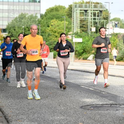 06.09.2026 - CURREX Alsterlauf Dr. Thomas Lammeyer http://msf.ph/oto/10131250 06.09.2026 09:54:27 Laufen 3075, 4859, 3403, 8152, 8307, 2663 meine-sportfotos.de