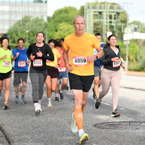 06.09.2026 - CURREX Alsterlauf Dr. Thomas Lammeyer http://msf.ph/oto/10131265 06.09.2026 09:54:28 Laufen 3400, 3075, 8152, 4859, 8307, 2663 meine-sportfotos.de