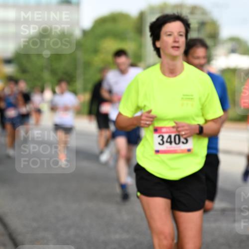 06.09.2026 - CURREX Alsterlauf Dr. Thomas Lammeyer http://msf.ph/oto/10131296 06.09.2026 09:54:31 Laufen 3405 meine-sportfotos.de