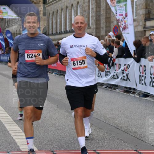 06.09.2026 - CURREX Alsterlauf Strokosch-Dieckow http://msf.ph/oto/10131300 06.09.2026 10:05:18 Ziel 1239, 2195, 2718, 3011, 3336, 3737, 3838, 4230, 4565, 4769, 4994, 5044, 6110, 6155, 6242, 6392, 8243 meine-sportfotos.de