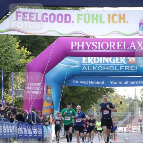 06.09.2026 - CURREX Alsterlauf Yannick Fuchs http://msf.ph/oto/10131324 06.09.2026 09:39:09 Ziel 2379, 4164, 4706, 5161, 5830 meine-sportfotos.de