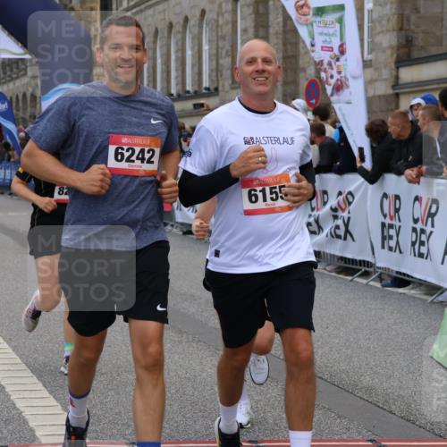 06.09.2026 - CURREX Alsterlauf Strokosch-Dieckow http://msf.ph/oto/10131332 06.09.2026 10:05:18 Ziel 1239, 2195, 2718, 3011, 3336, 3737, 3838, 4230, 4565, 4769, 4994, 5044, 6110, 6155, 6242, 6392, 8243 meine-sportfotos.de