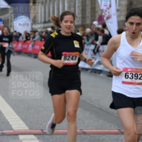 06.09.2026 - CURREX Alsterlauf Strokosch-Dieckow http://msf.ph/oto/10131353 06.09.2026 10:05:19 Ziel 1239, 2195, 2718, 3011, 3336, 3737, 3838, 4230, 4642, 4769, 4994, 6155, 6242, 6392, 8243 meine-sportfotos.de