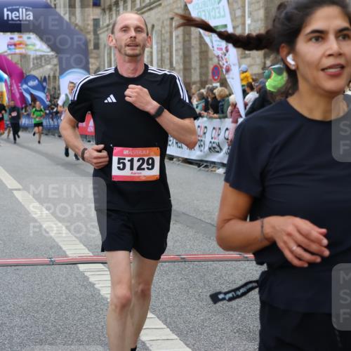 06.09.2026 - CURREX Alsterlauf Strokosch-Dieckow http://msf.ph/oto/10131402 06.09.2026 09:52:20 Ziel 2191, 2758, 2765, 3124, 3289, 3450, 4301, 5129, 5287, 5677 meine-sportfotos.de