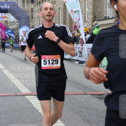 06.09.2026 - CURREX Alsterlauf Strokosch-Dieckow http://msf.ph/oto/10131416 06.09.2026 09:52:20 Ziel 2191, 2758, 2765, 3124, 3289, 3450, 4301, 5129, 5287, 5677 meine-sportfotos.de