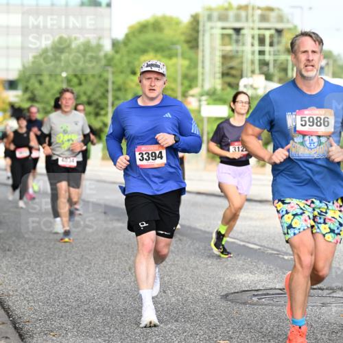 06.09.2026 - CURREX Alsterlauf Dr. Thomas Lammeyer http://msf.ph/oto/10131454 06.09.2026 09:54:45 Laufen 3394, 312, 4534, 5986 meine-sportfotos.de