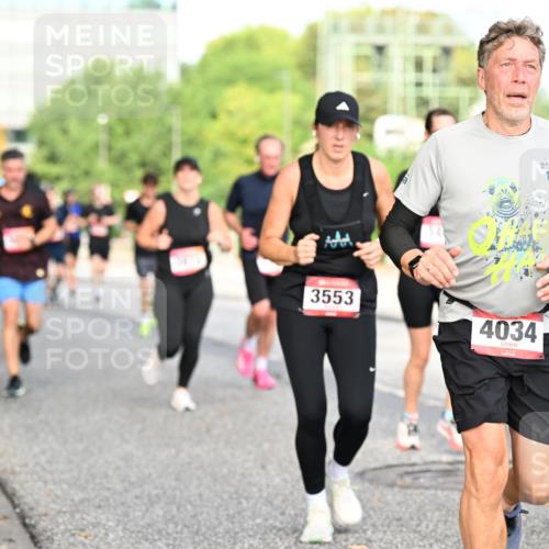 06.09.2026 - CURREX Alsterlauf Dr. Thomas Lammeyer http://msf.ph/oto/10131499 06.09.2026 09:54:49 Laufen 3553, 4034, 10, 5840 meine-sportfotos.de