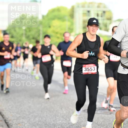06.09.2026 - CURREX Alsterlauf Dr. Thomas Lammeyer http://msf.ph/oto/10131501 06.09.2026 09:54:49 Laufen 3553, 36, 10, 4034 meine-sportfotos.de
