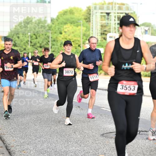 06.09.2026 - CURREX Alsterlauf Dr. Thomas Lammeyer http://msf.ph/oto/10131503 06.09.2026 09:54:49 Laufen 3691, 55, 3872, 5111, 3553, 3497 meine-sportfotos.de