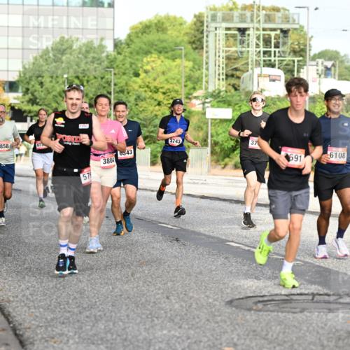 06.09.2026 - CURREX Alsterlauf Dr. Thomas Lammeyer http://msf.ph/oto/10131547 06.09.2026 09:54:53 Laufen 5858, 4050, 3743, 43, 37, 3804, 691, 6108, 57 meine-sportfotos.de