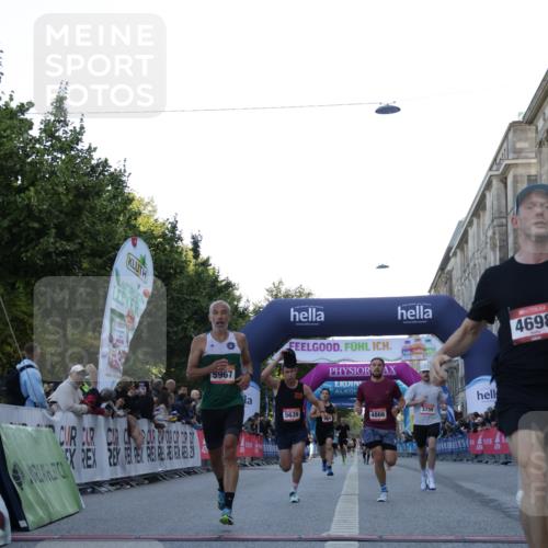 06.09.2026 - CURREX Alsterlauf Yannick Fuchs http://msf.ph/oto/10131552 06.09.2026 09:39:23 Ziel 2739, 2948, 3759, 3972, 4074, 4698, 4866, 5246, 5639, 5685, 5967 meine-sportfotos.de