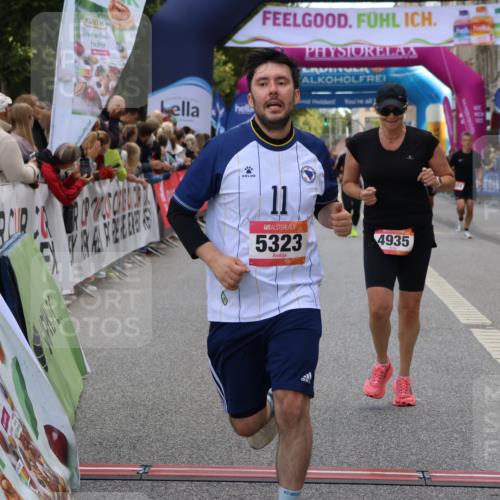 06.09.2026 - CURREX Alsterlauf Strokosch-Dieckow http://msf.ph/oto/10131566 06.09.2026 09:52:31 Ziel 2495, 2511, 2529, 2970, 3217, 3316, 4005, 4643, 4935, 5294, 5323, 5454, 5677, 6139 meine-sportfotos.de