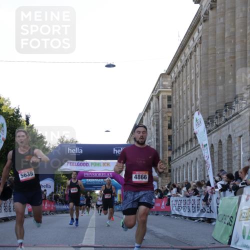 06.09.2026 - CURREX Alsterlauf Yannick Fuchs http://msf.ph/oto/10131580 06.09.2026 09:39:24 Ziel 2739, 2948, 3759, 3972, 4074, 4698, 4866, 5246, 5639, 5685, 5967 meine-sportfotos.de
