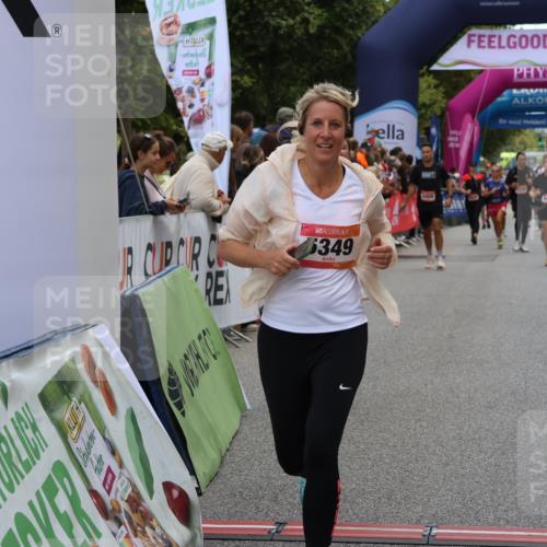 06.09.2026 - CURREX Alsterlauf Strokosch-Dieckow http://msf.ph/oto/10131623 06.09.2026 10:05:33 Ziel 2310, 3315, 3527, 3528, 3890, 4152, 4511, 5349, 5373, 5777 meine-sportfotos.de