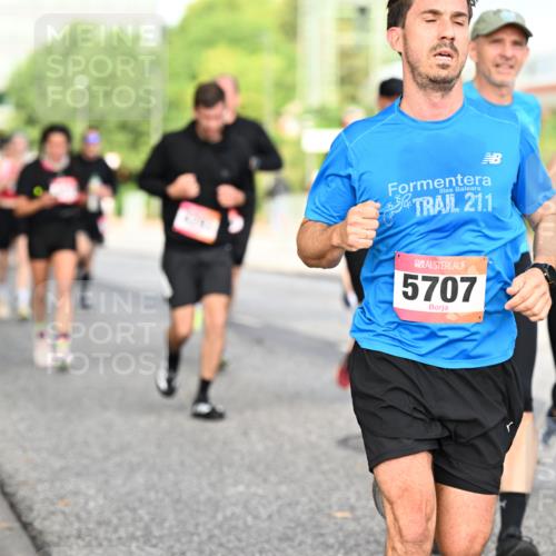 06.09.2026 - CURREX Alsterlauf Dr. Thomas Lammeyer http://msf.ph/oto/10131640 06.09.2026 09:55:06 Laufen 21, 1, 5707 meine-sportfotos.de