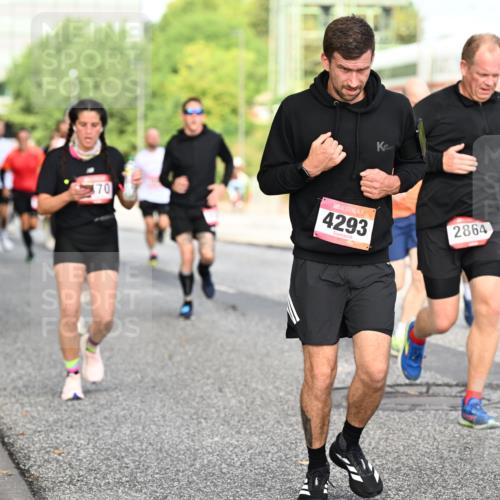 06.09.2026 - CURREX Alsterlauf Dr. Thomas Lammeyer http://msf.ph/oto/10131656 06.09.2026 09:55:08 Laufen 70, 4293, 2864 meine-sportfotos.de